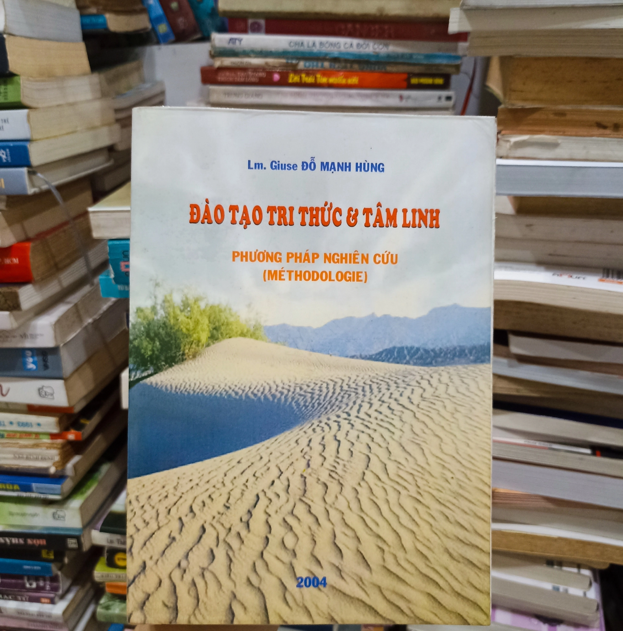 Đào tạo tri thức & Tâm linh 🌻 by  - Sách Book Cover - Ngọc Hiển Books
