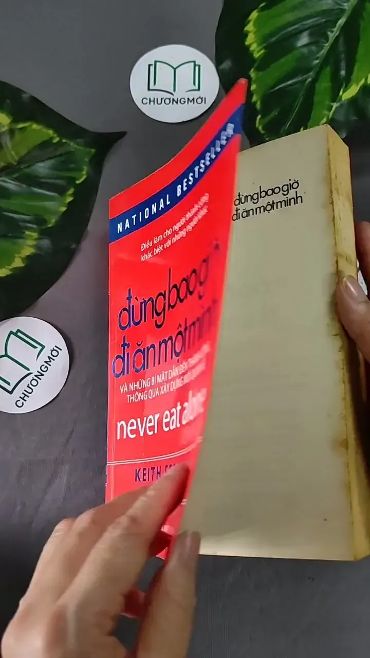 Đừng Bao Giờ Đi Ăn Một Mình 604636