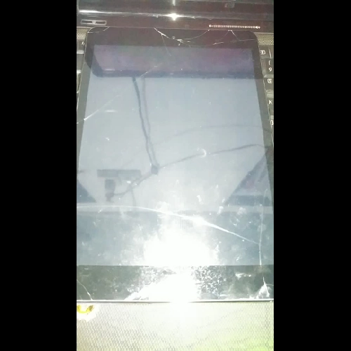 Ipad mini 2 bi rớt vỡ kính mỡ ko lên hình bán giá 350... 404729
