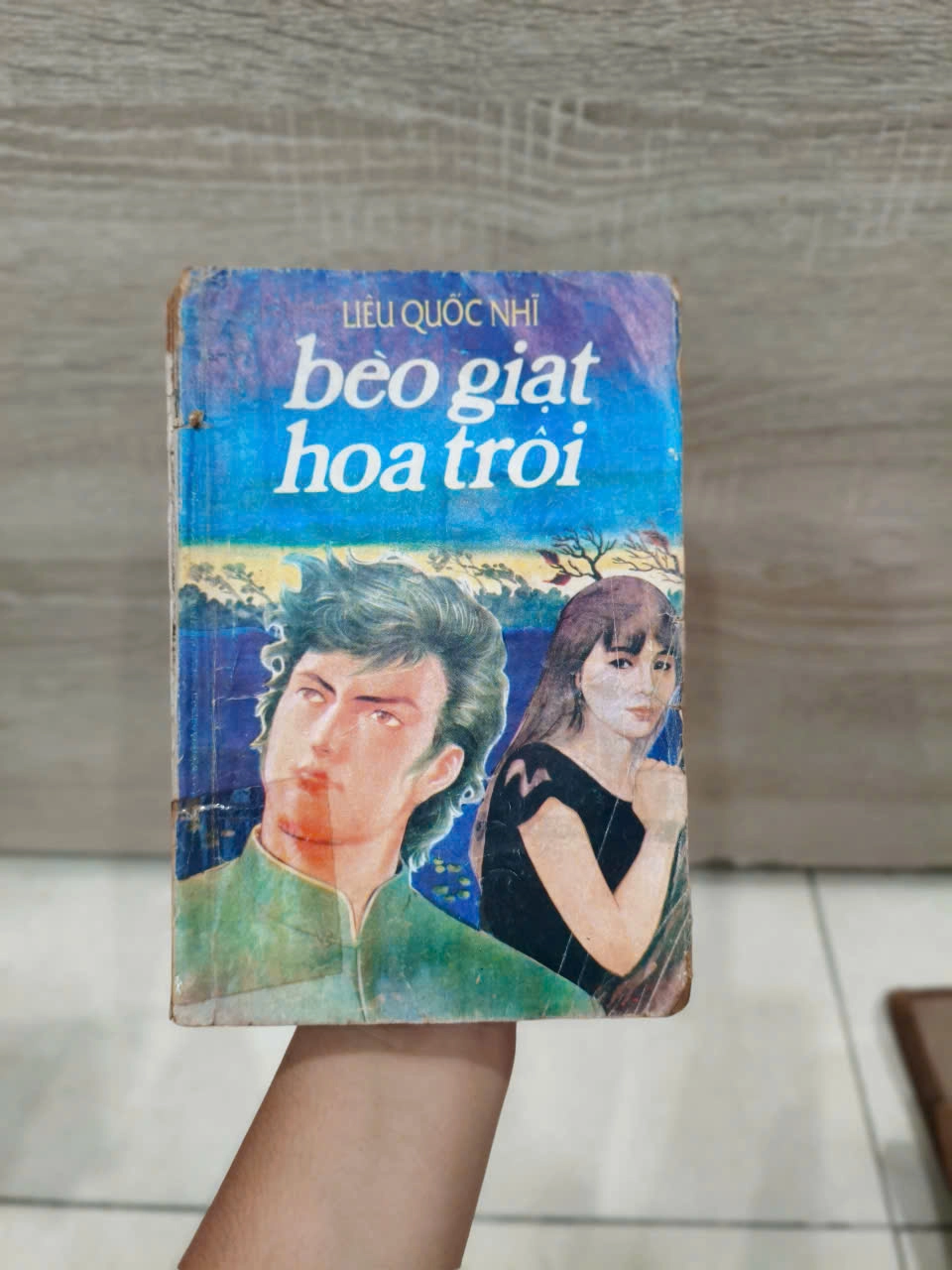 Bèo Giạt Hoa Trôi by  - Sách Book Cover - Ngọc Hiển Books