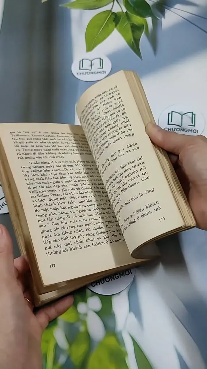 Nhà Nữ Ngoại Cảm Bất Hạnh - Guy Des Cars 713858