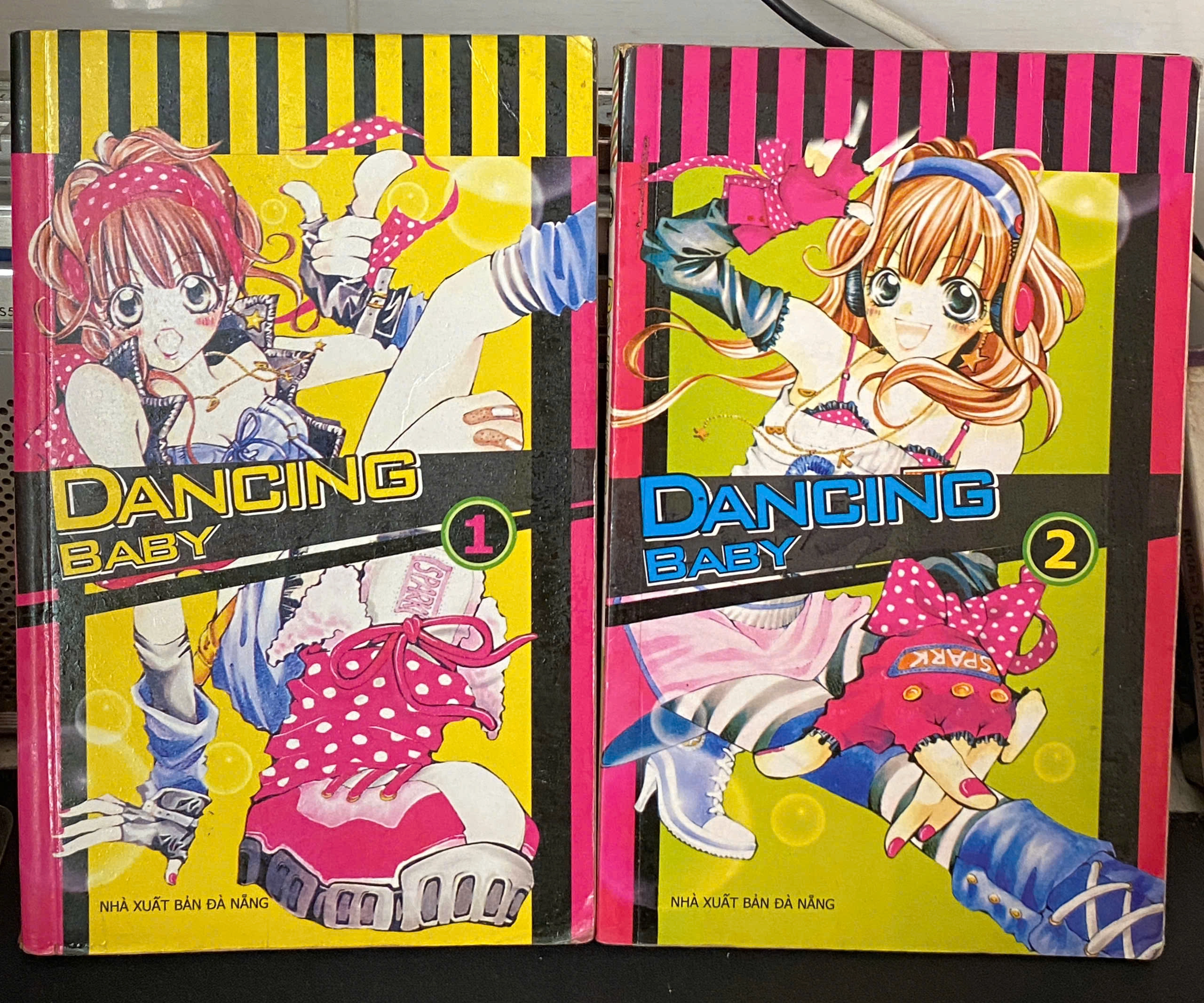 Dancing Baby 1,2 by  - Sách Book Cover - Ngọc Hiển Books