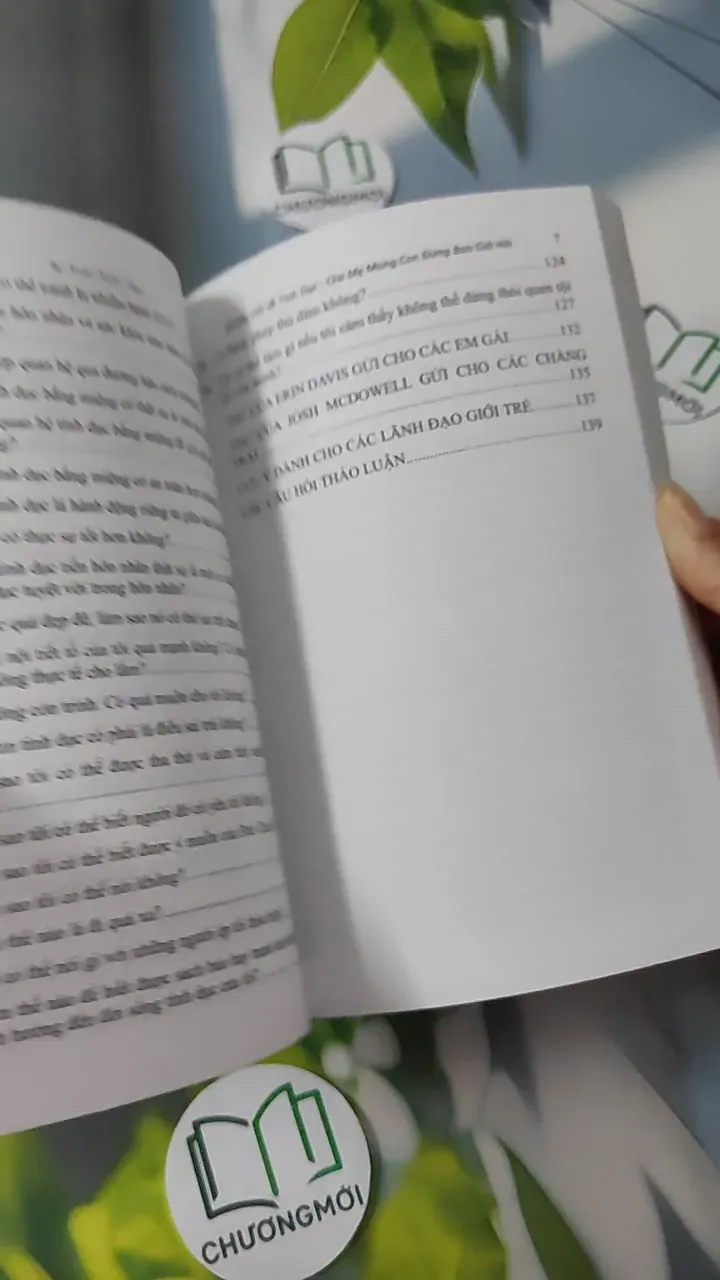 Sự Thật Trần Trụi - 39 Câu Hỏi Về Tình Dục Cha Mẹ Mong Con Đừng Bao Giờ Hỏi (Sự Thật Trần Trụi - 39 Câu Hỏi Về Tình Dục Cha Mẹ Mong Con Đừng Bao Giờ Hỏi) 780851