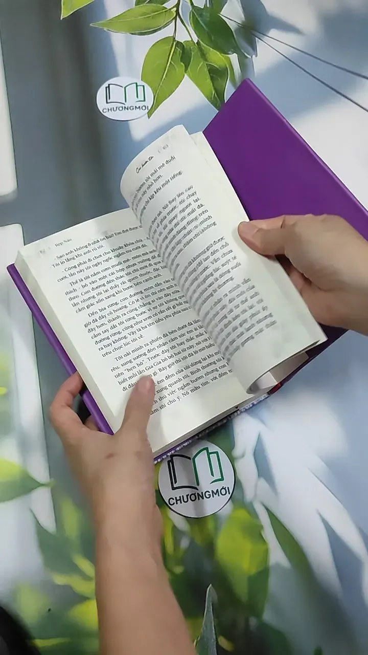 [MIỄN PHÍ BỌC SÁCH] Truyện Ngắn Con Bướm Tím - Rệp Nâu 750814