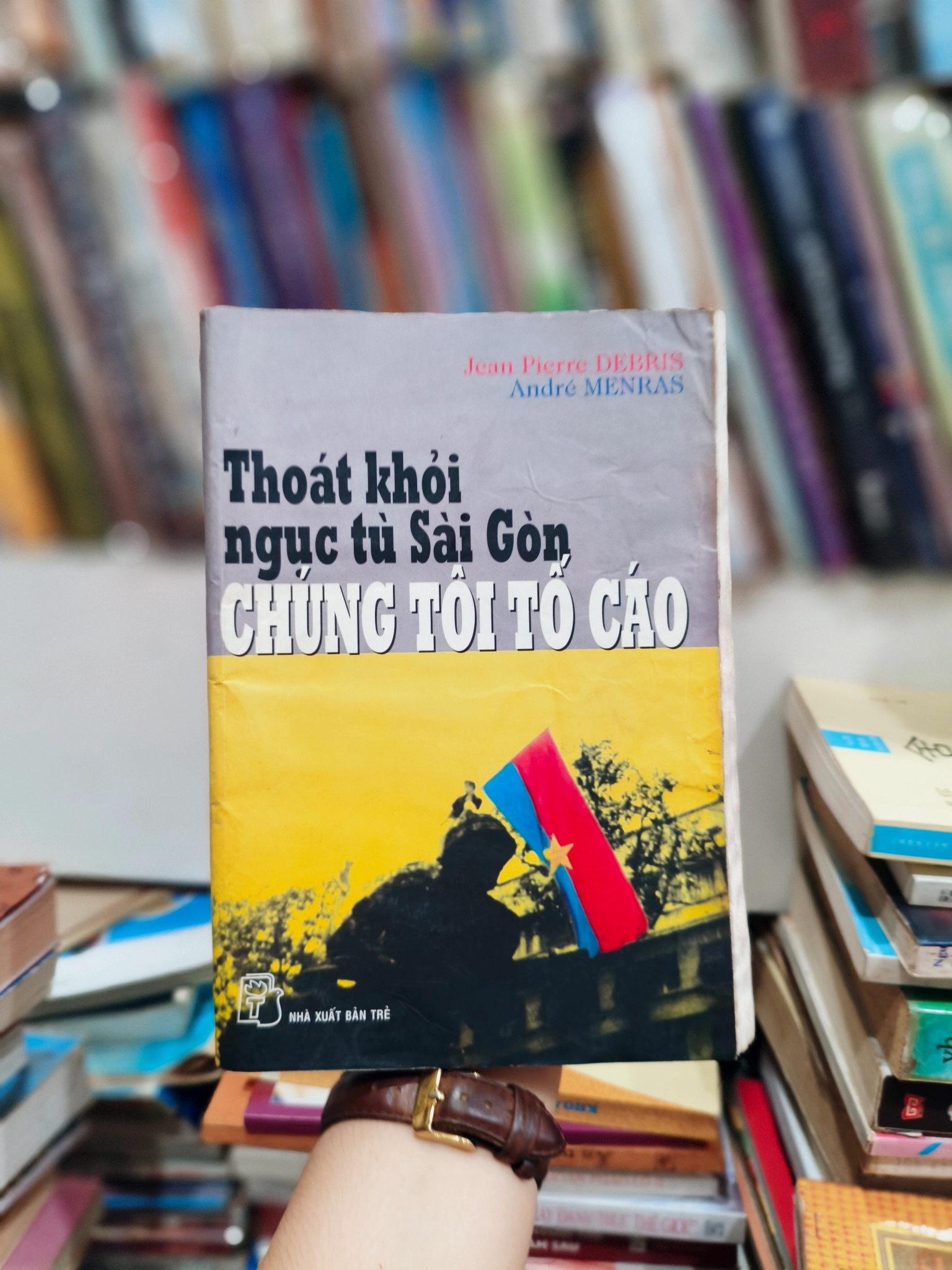 Thoát khỏi ngục tù Sài Gòn, chúng tôi tố cáo 🌱 by  - Sách Book Cover - Ngọc Hiển Books