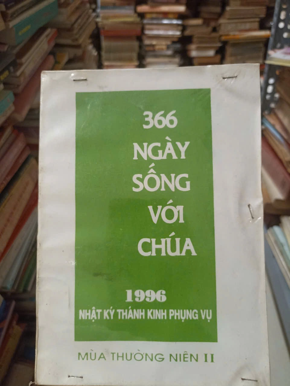 366 Ngày Sống Với Chúa 🌻 by  - Sách Book Cover - Ngọc Hiển Books