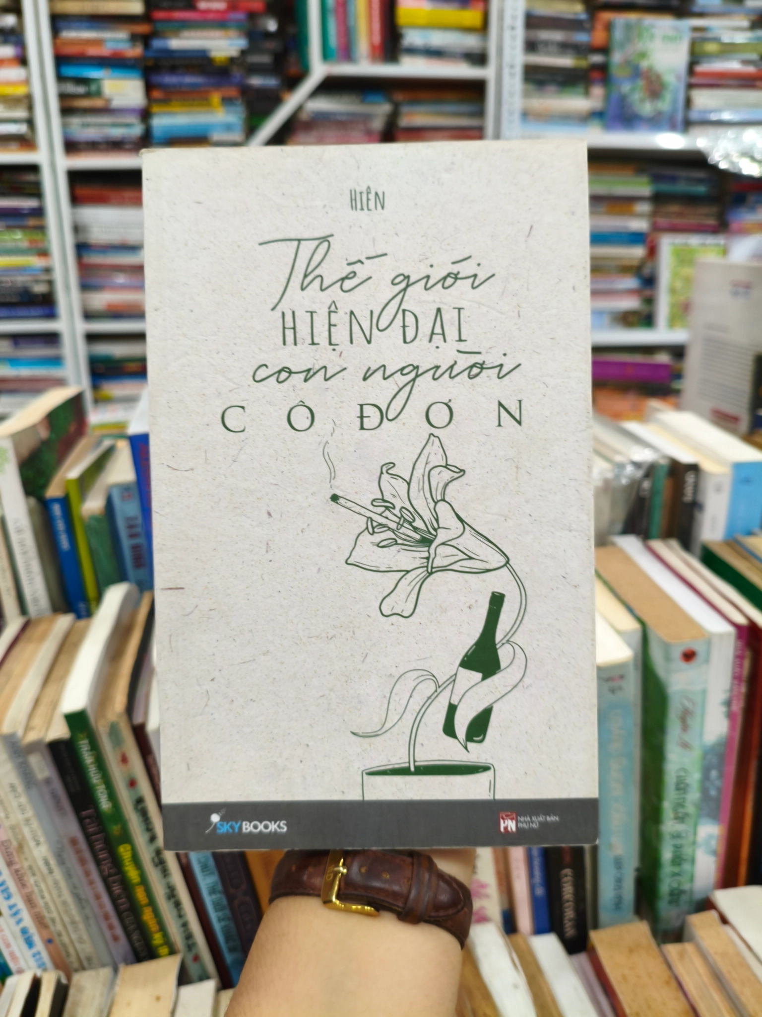 Thế giới hiện đại còn người cô đơn 🌱 by  - Sách Book Cover - Ngọc Hiển Books