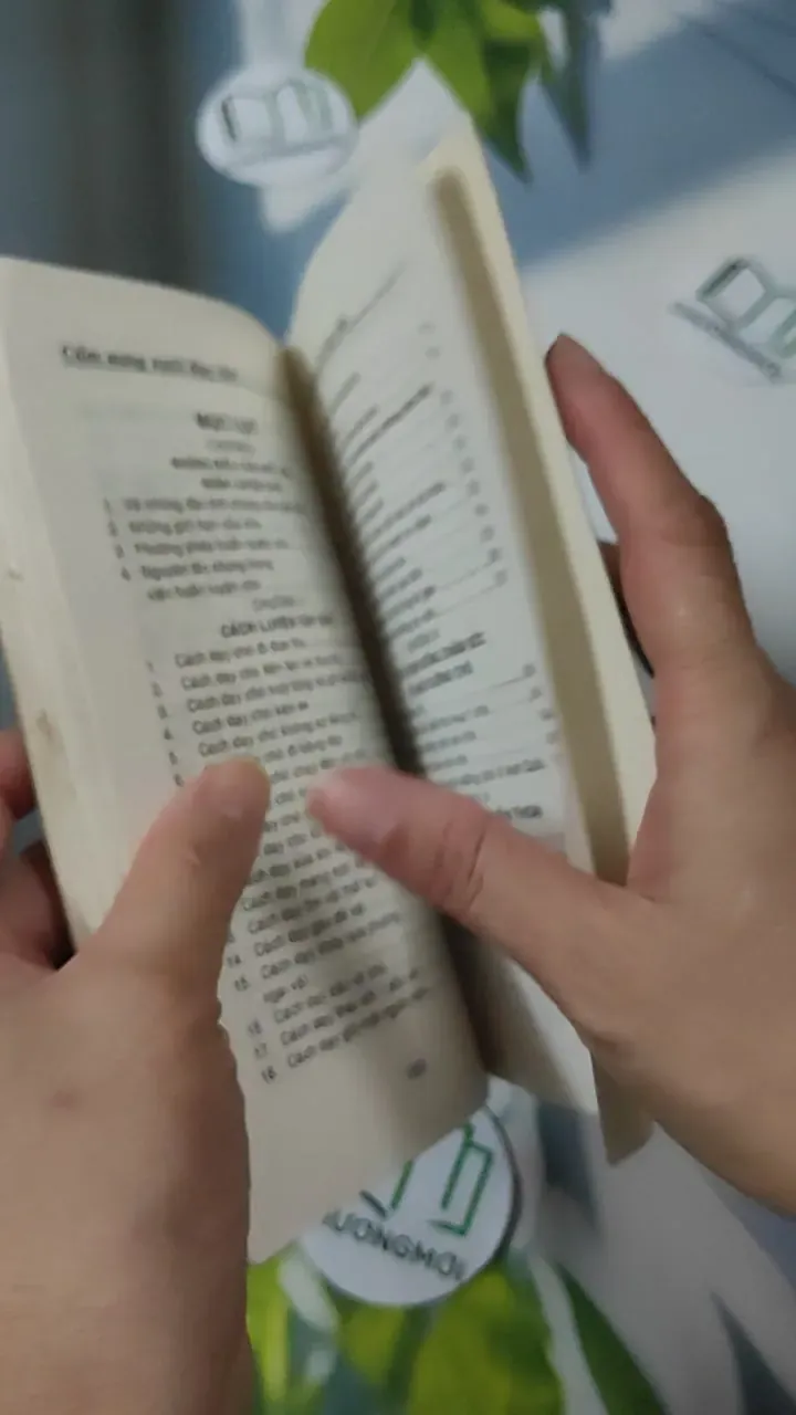 [XƯA] Cẩm Nang Nuôi Dạy Chó (1999) - Hoàng Long-Đặng Đức Trinh 780854