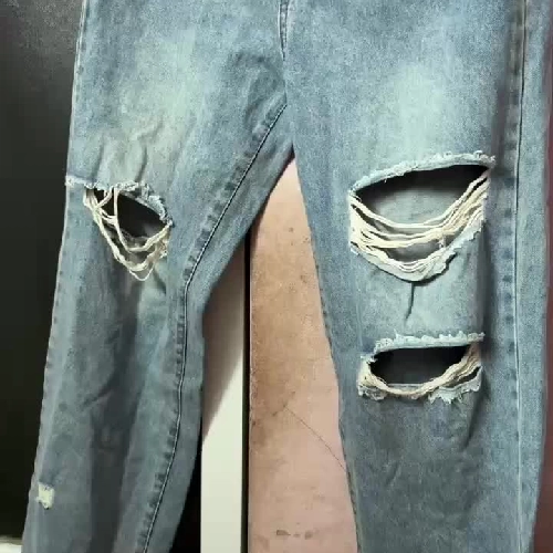 JEANS RÁCH HOT TREND