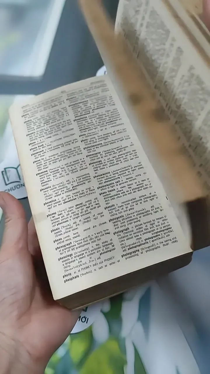 [XƯA] Từ Điển Anh - Việt (Oxford Modern English Dictionary) (1997) (Từ Điển Anh - Việt (Oxford Modern English Dictionary)) 727298