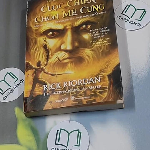 Cuộc chiến chốn Mê Cung - Phần 4 - Series Percy Jackson và các vị thần trên đỉnh Olympus 
