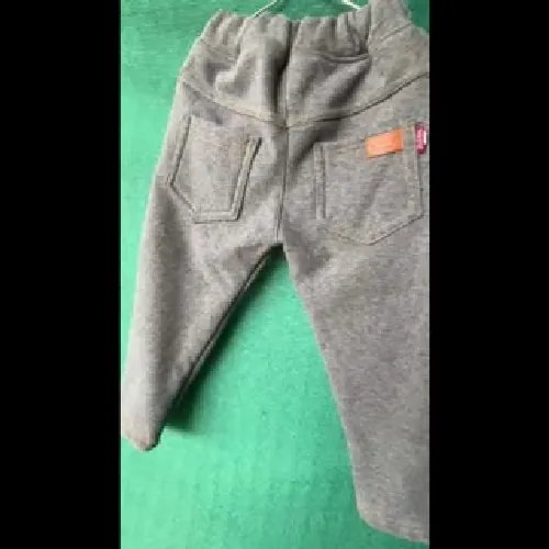 Quần nỉ bé trai