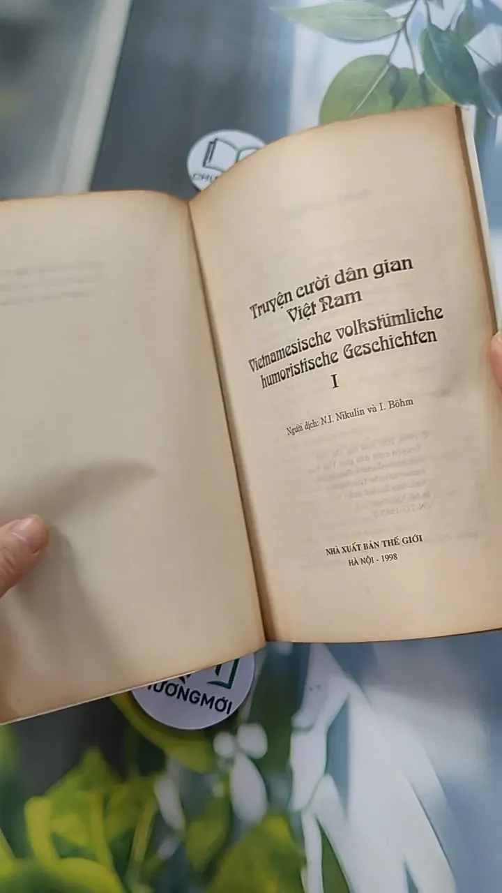 [XƯA] Song ngữ Truyện cười Việt Nam (Vietnamesische Volkstümliche Humoristische Geschichten)  (1998) 754434