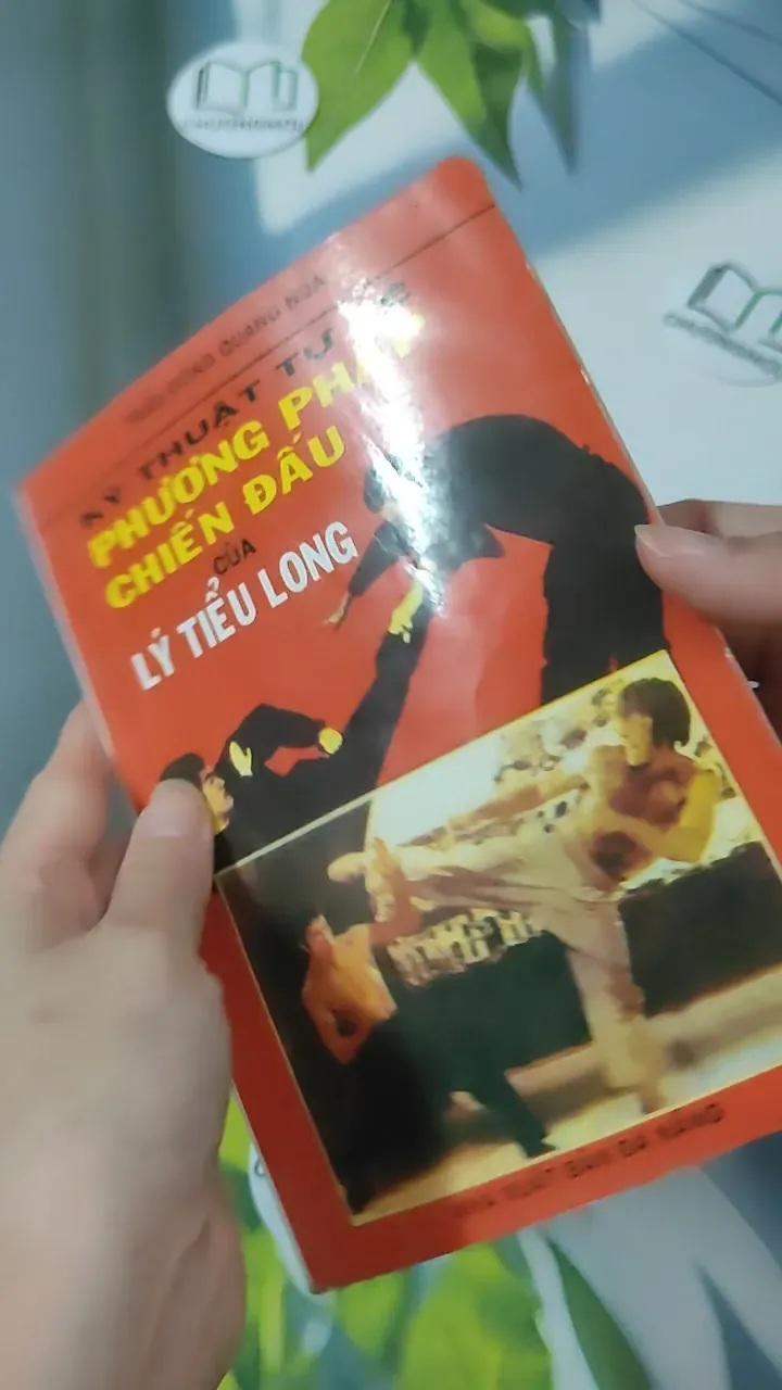 Phương Pháp Chiến Đấu Của Lý Tiểu Long - Kỹ Thuật Tự Vệ - Trần Đông Quang Hòa 780862