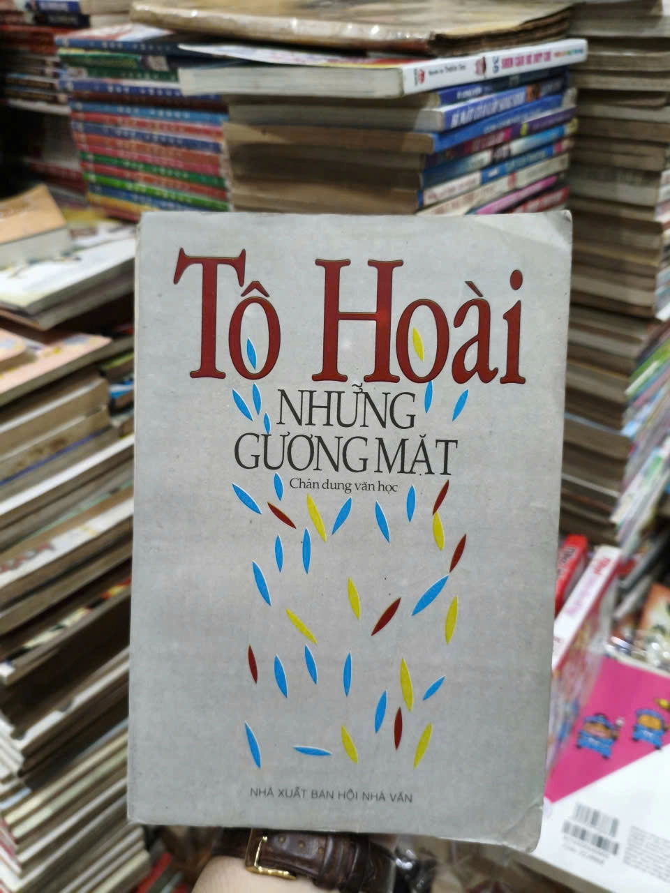 Những Gương Mặt - Tô Hoài by Tô Hoài - Sách Book Cover - Ngọc Hiển Books