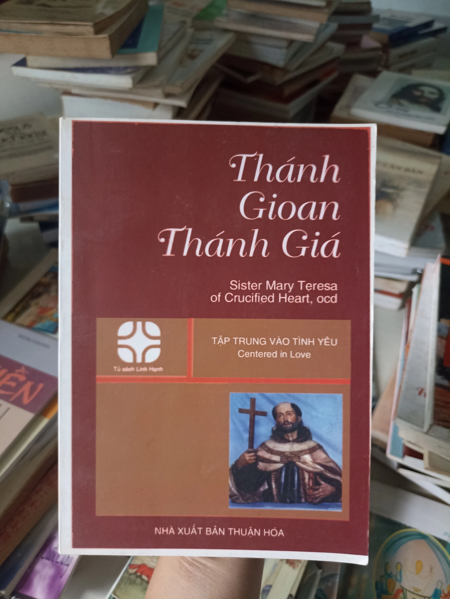 Thánh Gioan Thánh Giá 🌻 by Roger Faligot - Sách Book Cover - Ngọc Hiển Books