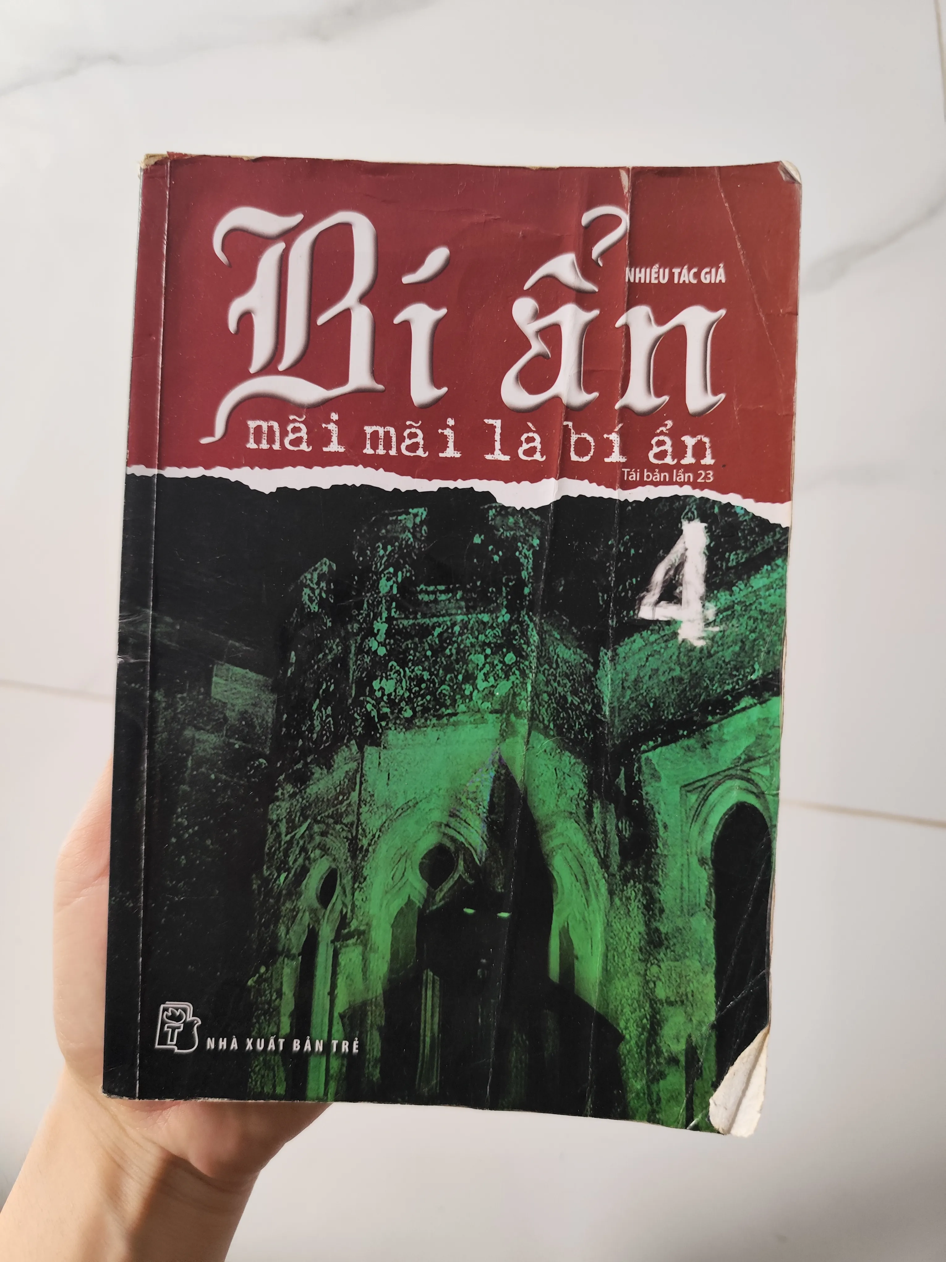Bí ẩn mã mãi là bí ẩn 4 by  - Sách Book Cover - Ngọc Hiển Books