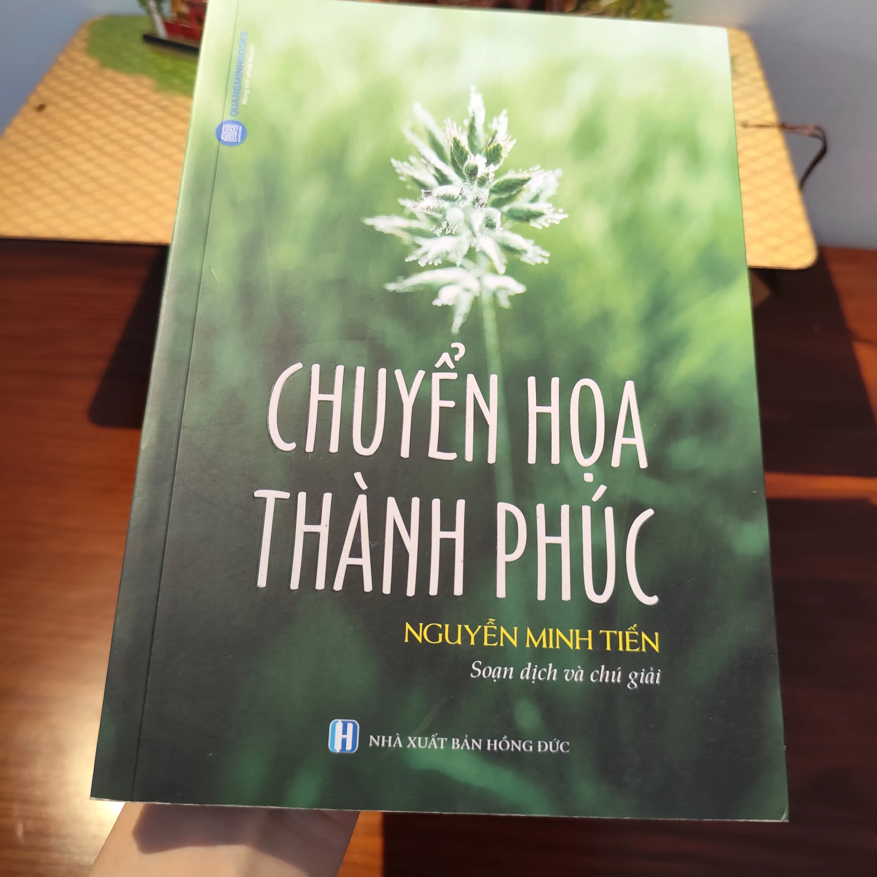 Chuyển họa thành phúc- Nguyễn Minh Tiến by  - Sách Book Cover - Ngọc Hiển Books