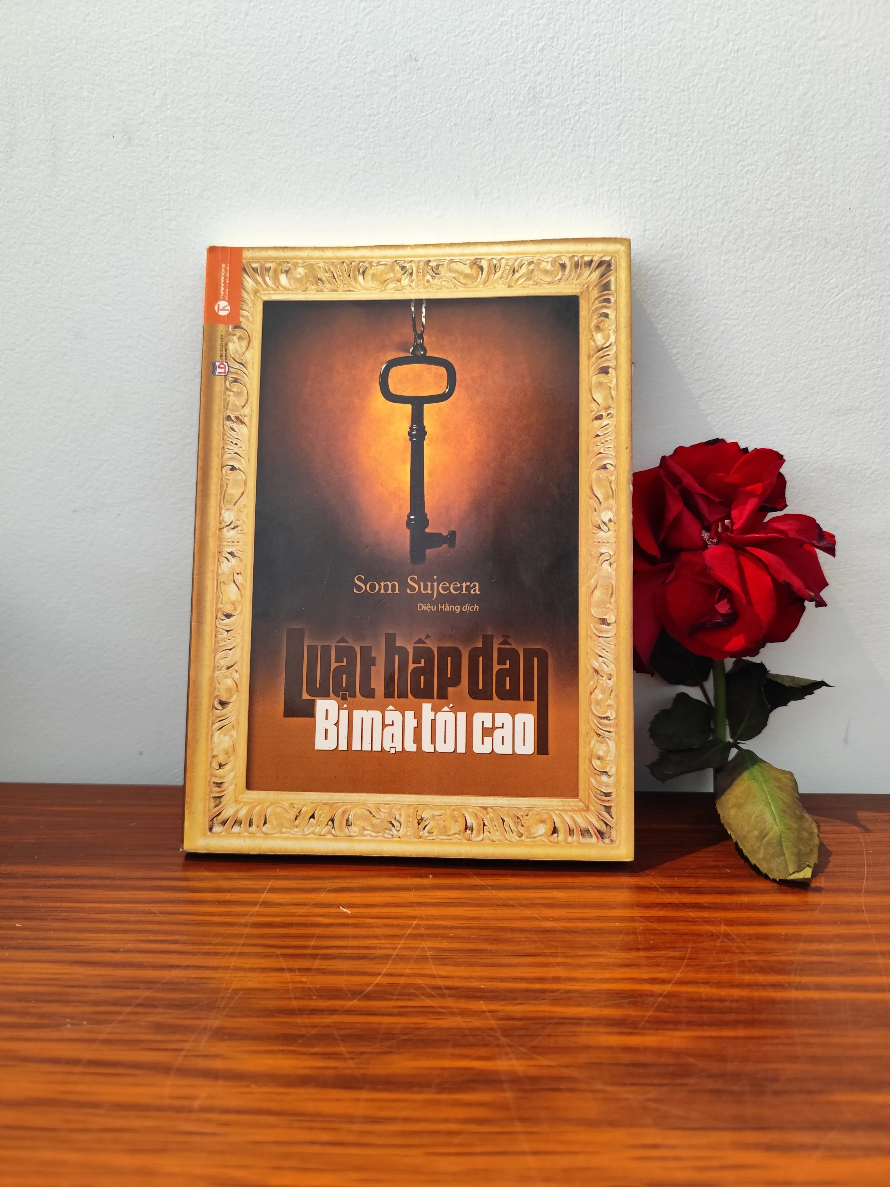 Luật hấp dẫn bí mật tối cao by  - Sách Book Cover - Ngọc Hiển Books