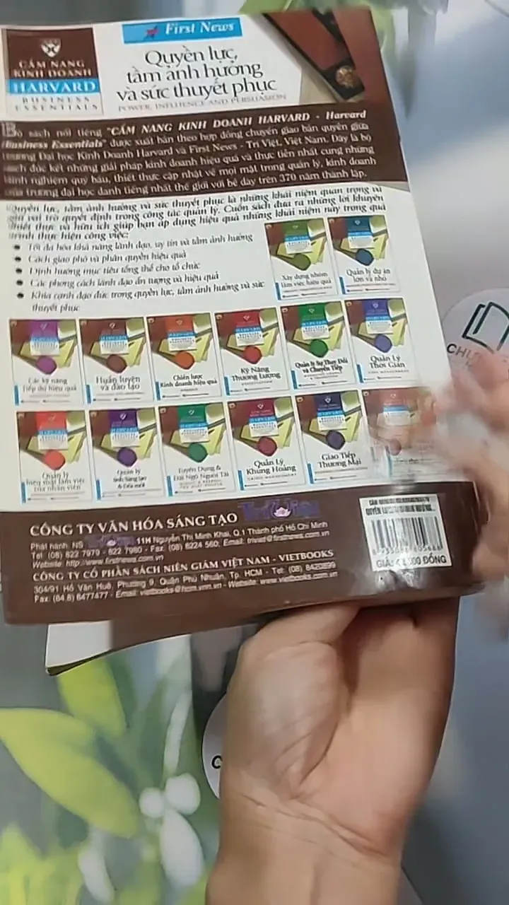 Quyền lực, tầm ảnh hưởng và sức thuyết phục - Cẩm nang Kinh doanh Harvard - Trường kinh d 698400