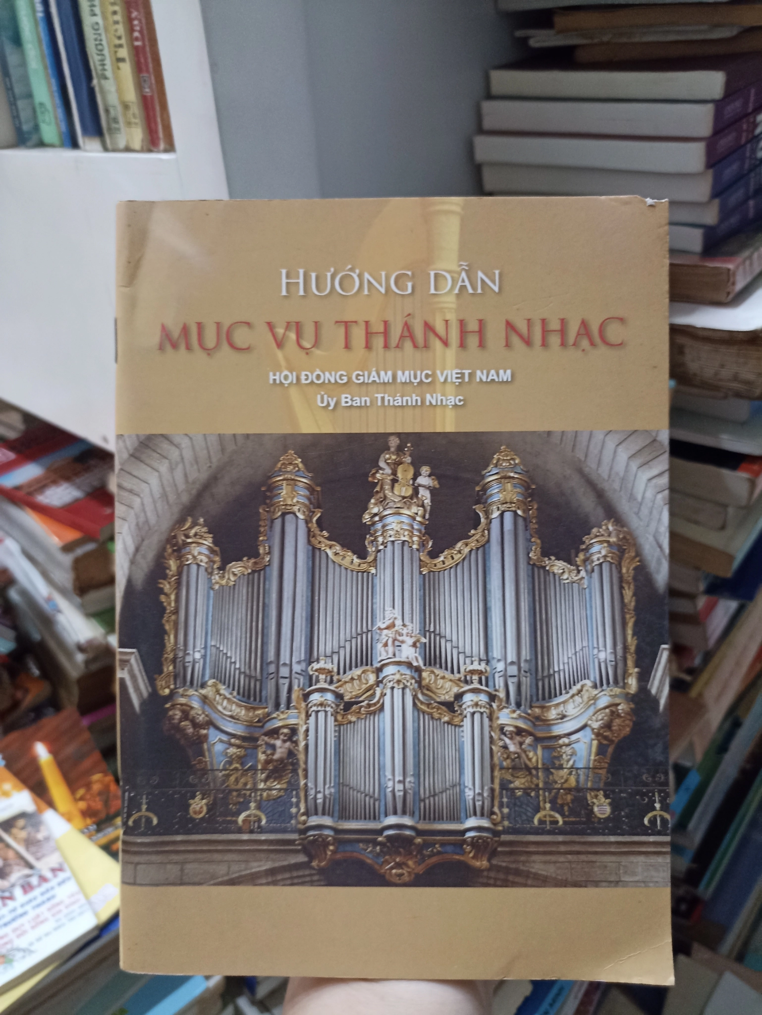 Mục Vụ Thánh Nhạc 🌻 by  - Sách Book Cover - Ngọc Hiển Books