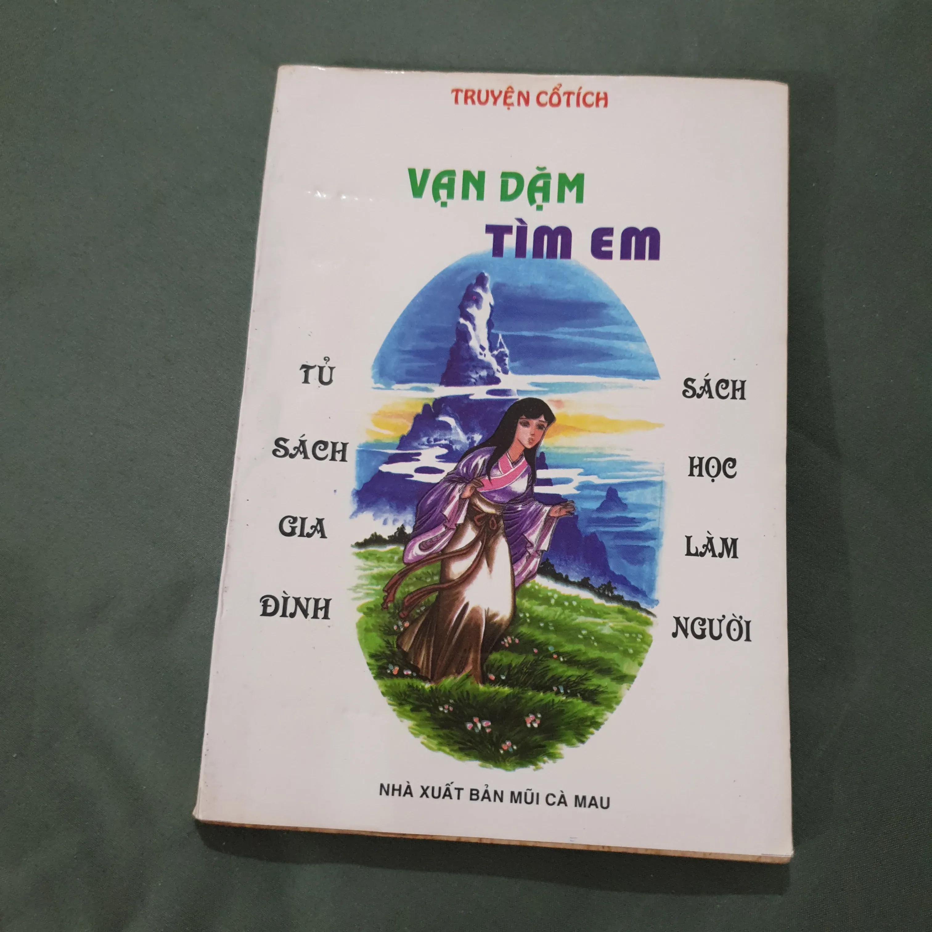Vạn Dặm Tìm Em - Truyện tranh tác giả Việt Nam