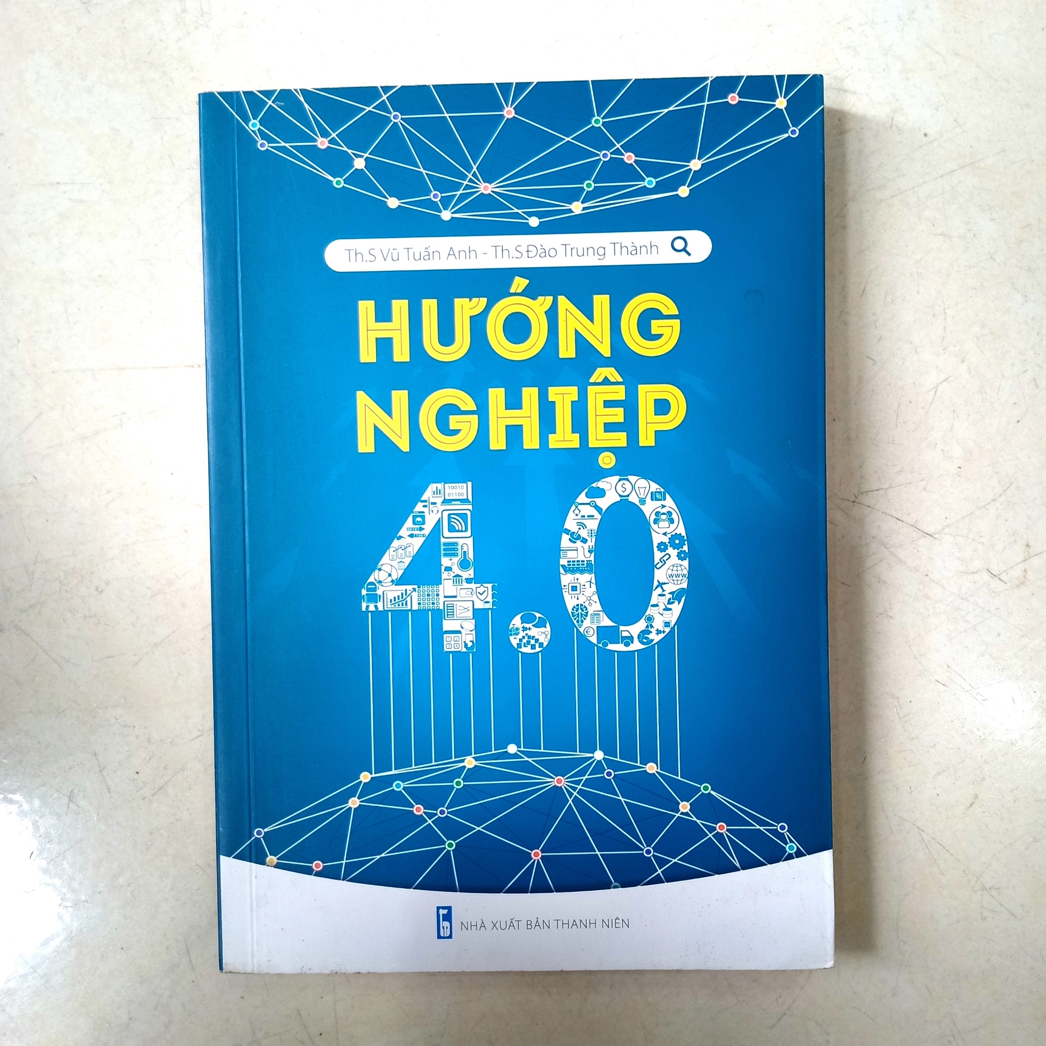 Hướng nghiệp 4.0 📚 by  - Sách Book Cover - Ngọc Hiển Books