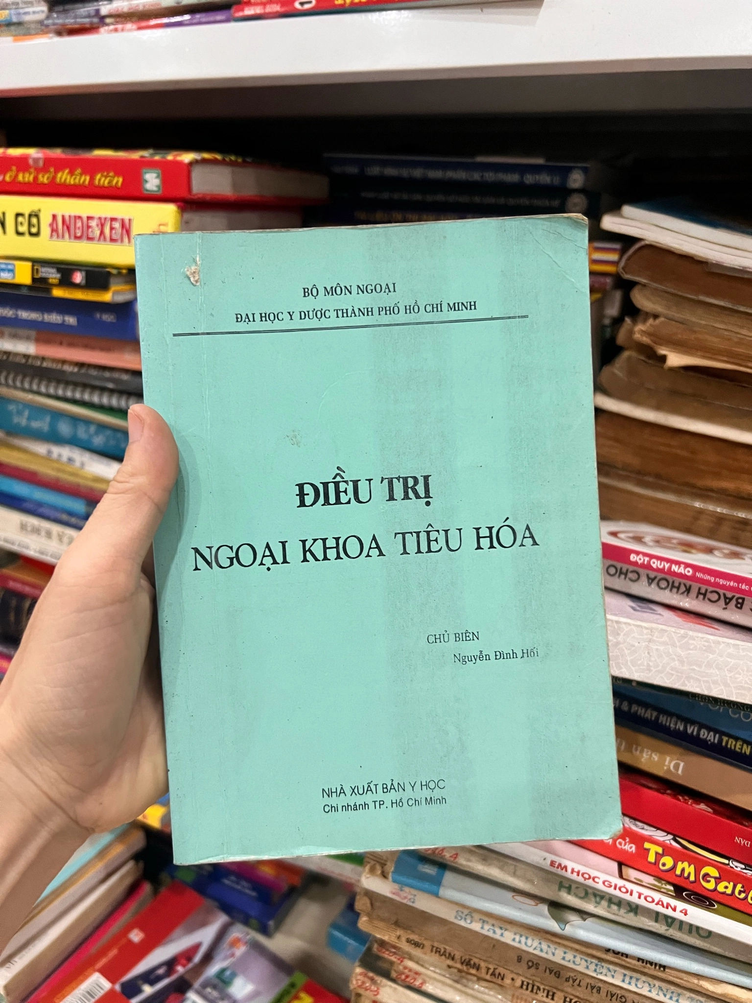 Điều trị ngoại tiêu hoá by  - Sách Book Cover - Ngọc Hiển Books