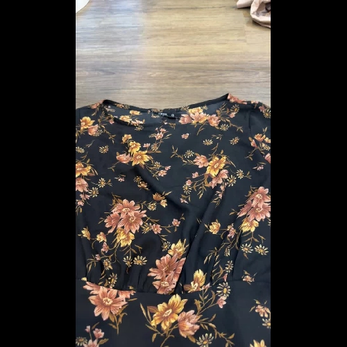 Áo croptop Marc 970919