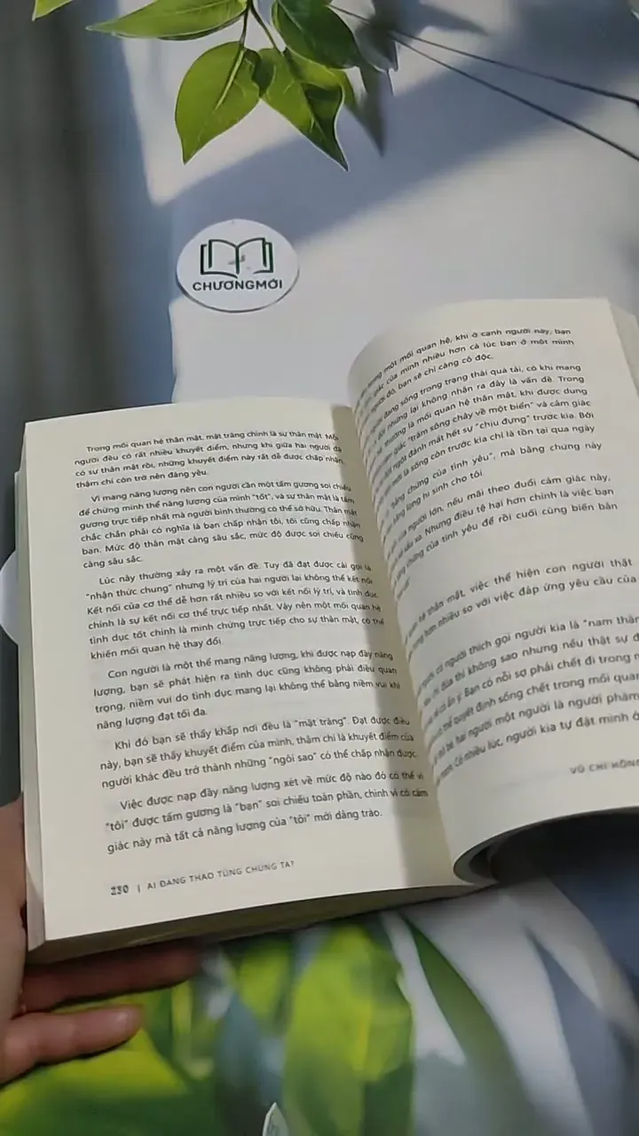 Ai Đang Thao Túng Chúng Ta? - Vũ Chí Hồng 707244