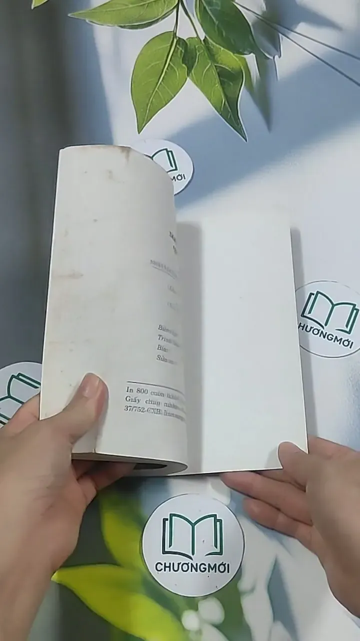 Người đàn bà quỷ quyệt - Exbrayat 695005