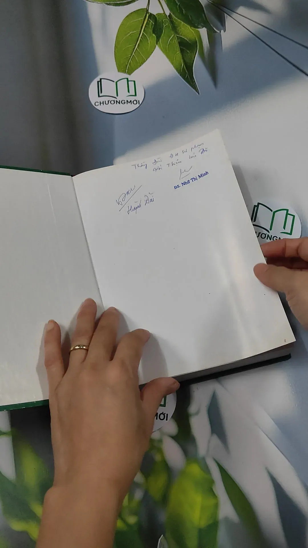 Người Chỉ Đường Đi Tìm Hài Cốt Mất Tích - Hồ Văn Dũ 750280