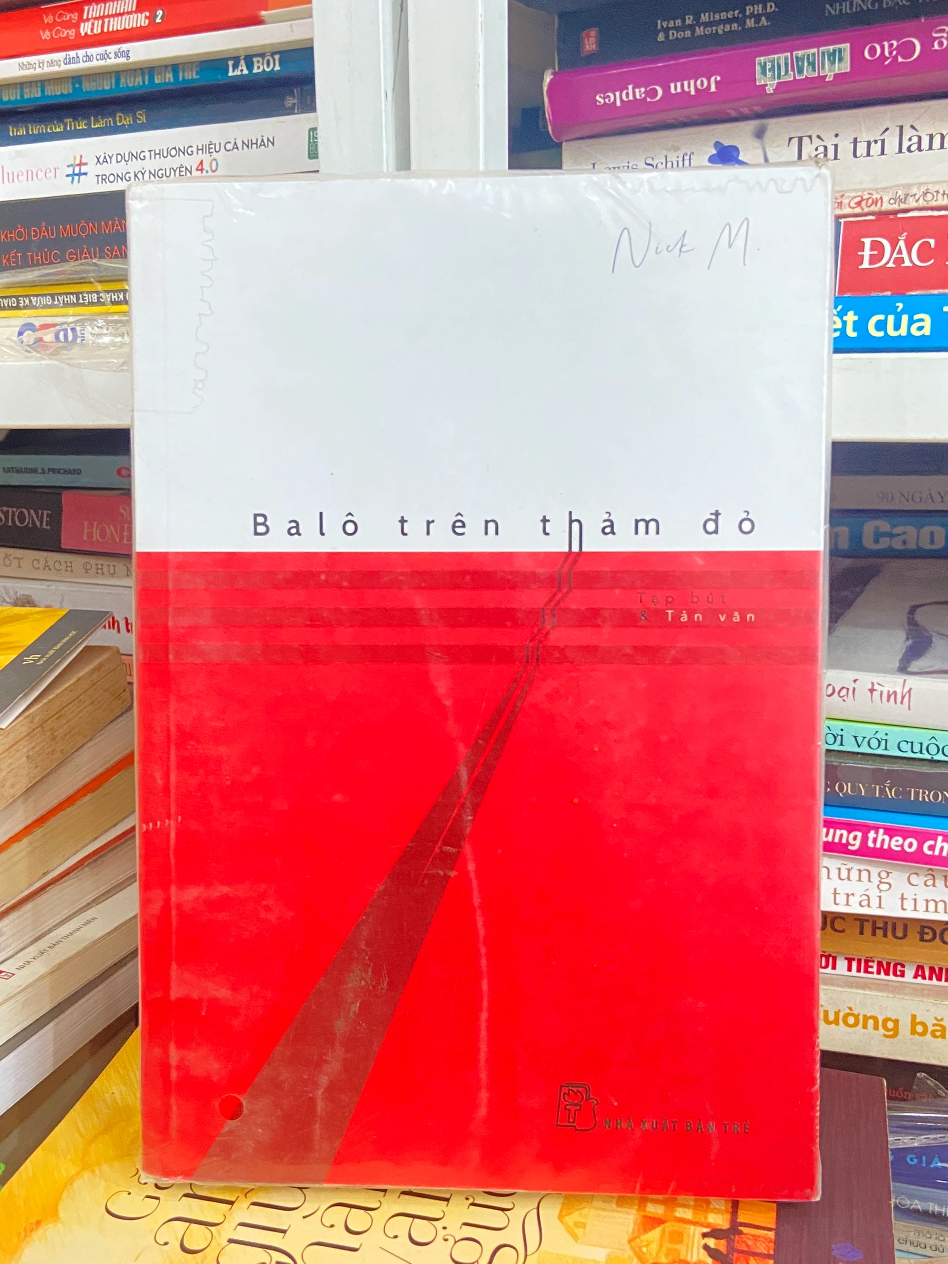 Balô Trên Thảm Đỏ - 	 Nick M by  - Sách Book Cover - Ngọc Hiển Books