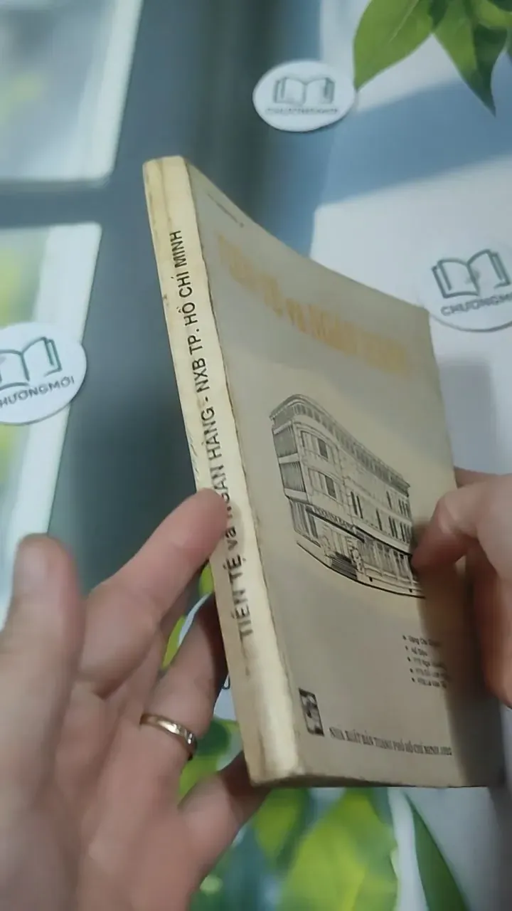 Tiền Tệ Và Ngân Hàng 727348