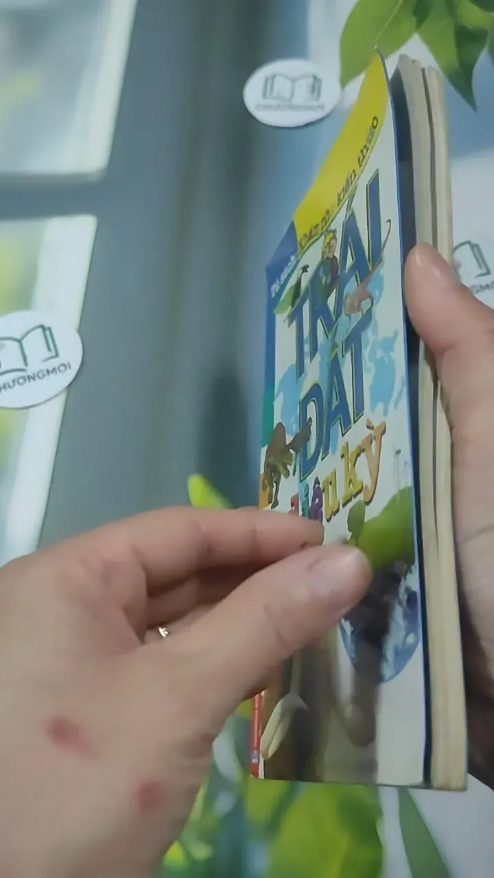 Trái Đất Diệu Kỳ - Dương Ngọc Lê - Lê Tiến Đạt 727346