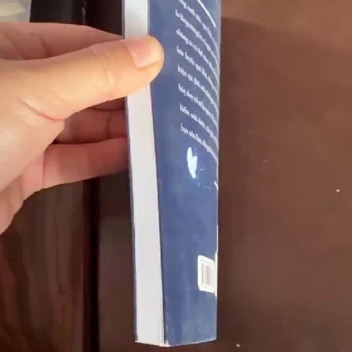 Dẫu Bình Thường, Bạn Vẫn Là “Phiên Bản Giới Hạn”