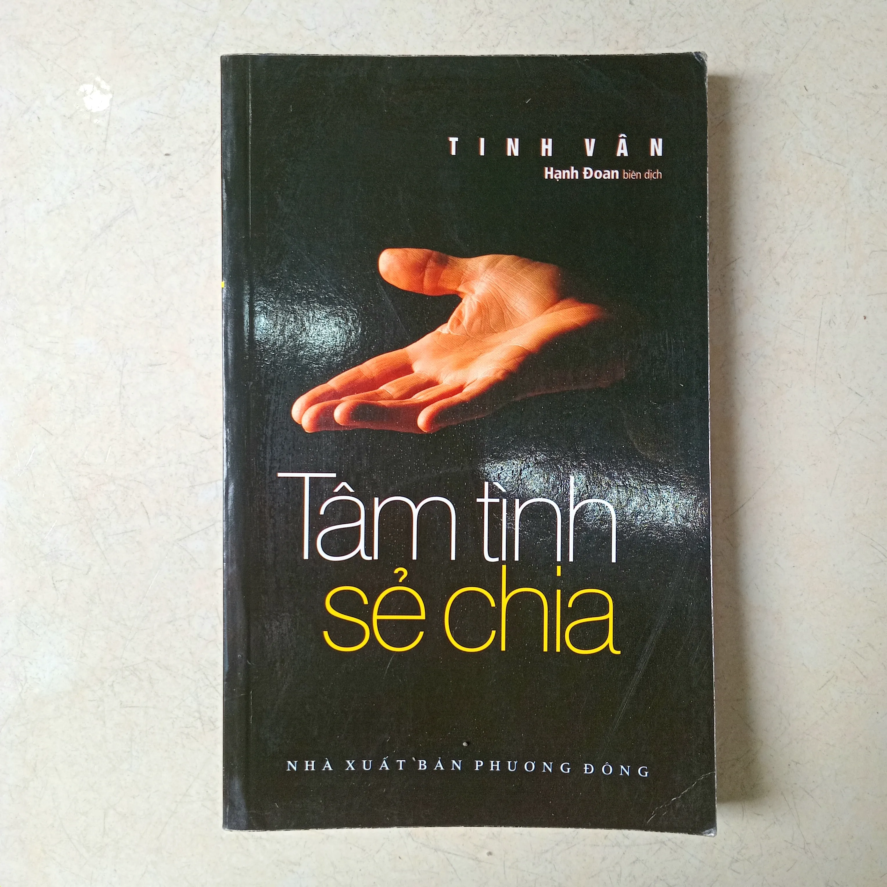 Tâm tình sẻ chia by Đại sư Tinh Vân - Sách Book Cover - Ngọc Hiển Books