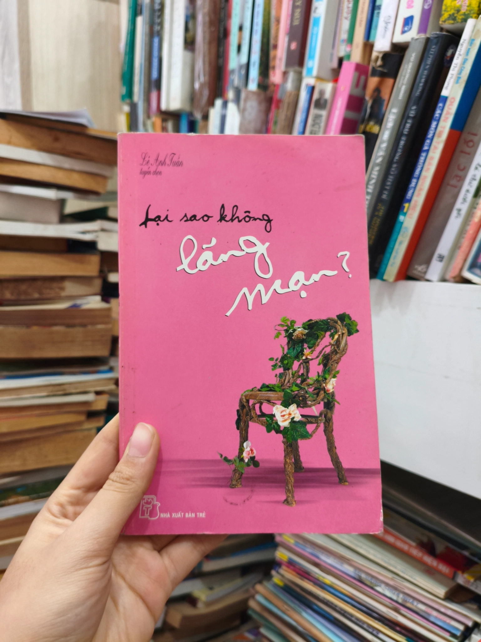 Tại sao không lãng mạn 🌱 by  - Sách Book Cover - Ngọc Hiển Books
