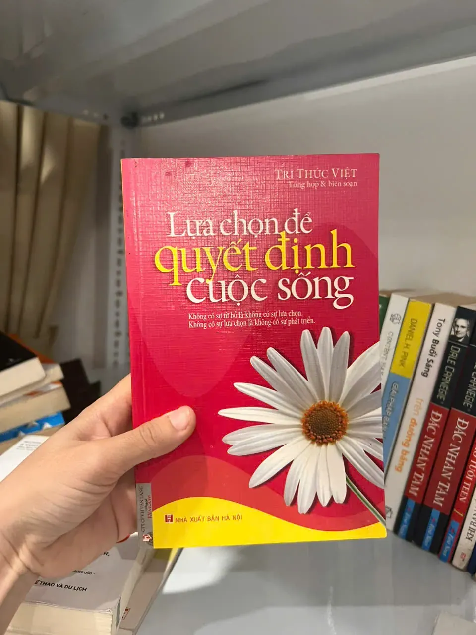 Lựa Chọn Để Quyết Định Cuộc Sống by  - Sách Book Cover - Ngọc Hiển Books