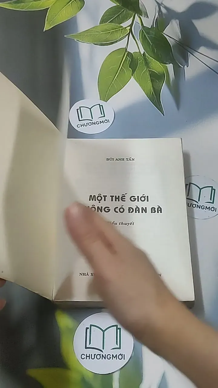 Một thế giới không có đàn bà - Bùi Anh Tấn 688638