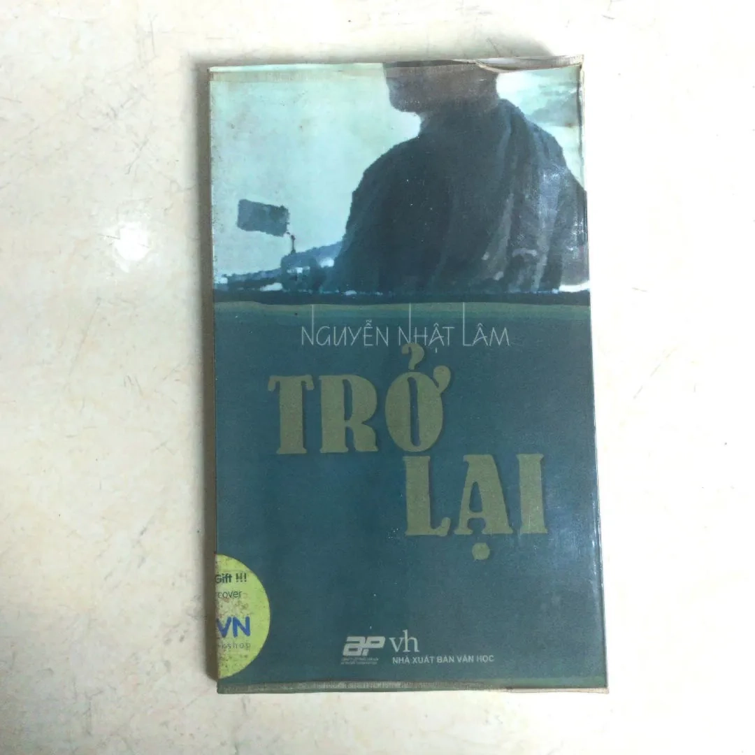 Trở Lại 🐰 by  - Sách Book Cover - Ngọc Hiển Books