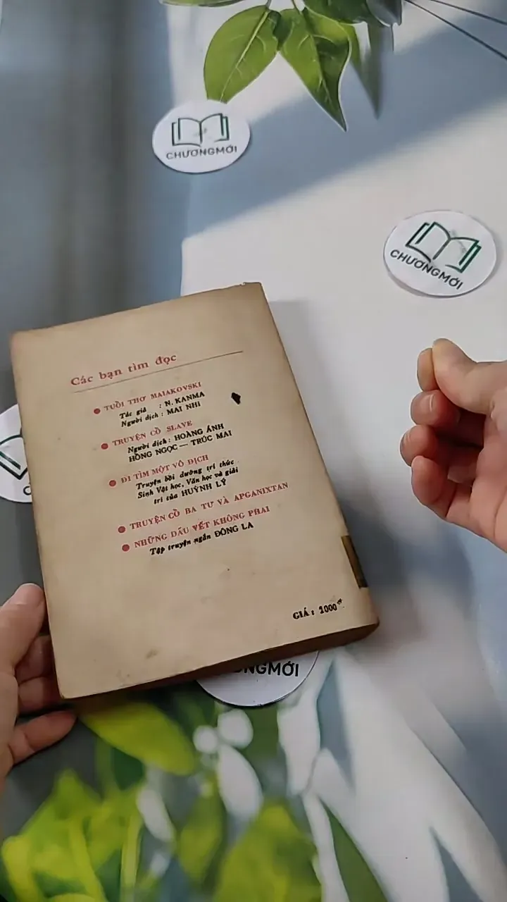 [MIỄN PHÍ BỌC SÁCH] Trăng Là Cung Sao Là Đạn - Trúc Chi 713815