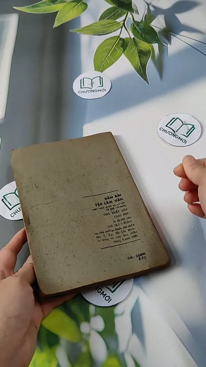 Dàn bài tập làm văn nghị luận chính trị xã hội 12 - Đỗ Quang Lưu 713805