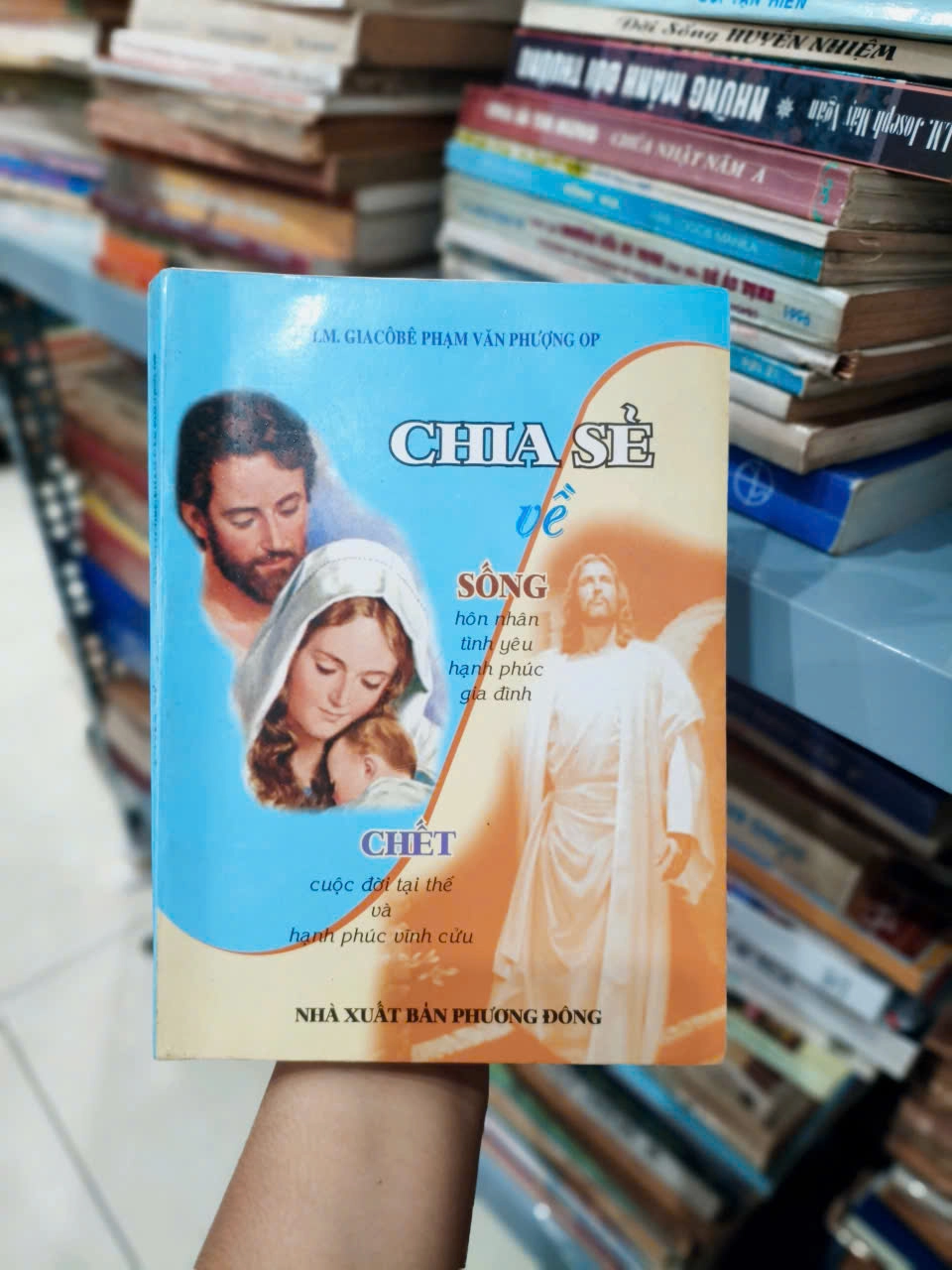 Chia sẻ về sống và chết by Phạm Văn Phượng - Sách Book Cover - Ngọc Hiển Books