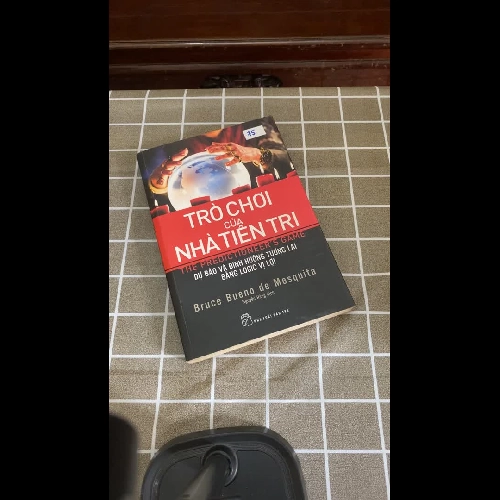 Trò chơi của nhà tiên tri - dự báo và định hướng tương lai bằng Logic Vị Lợi -