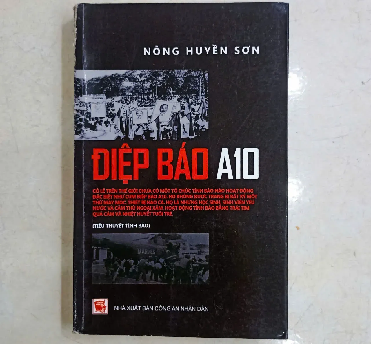 Điệp Báo A10🌻 by  - Sách Book Cover - Ngọc Hiển Books