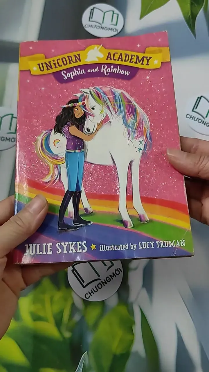 Unicorn Academy: Sophia and Rainbow - Julie Sykes 754517