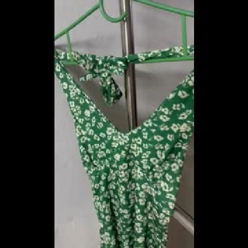 Đầm thun hở lưng cổ chữ V size S màu xanh lá hoạ tiết hoa nhí 401739