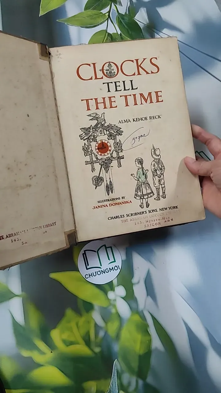 Clocks Tell the Time - Ocean House 750750