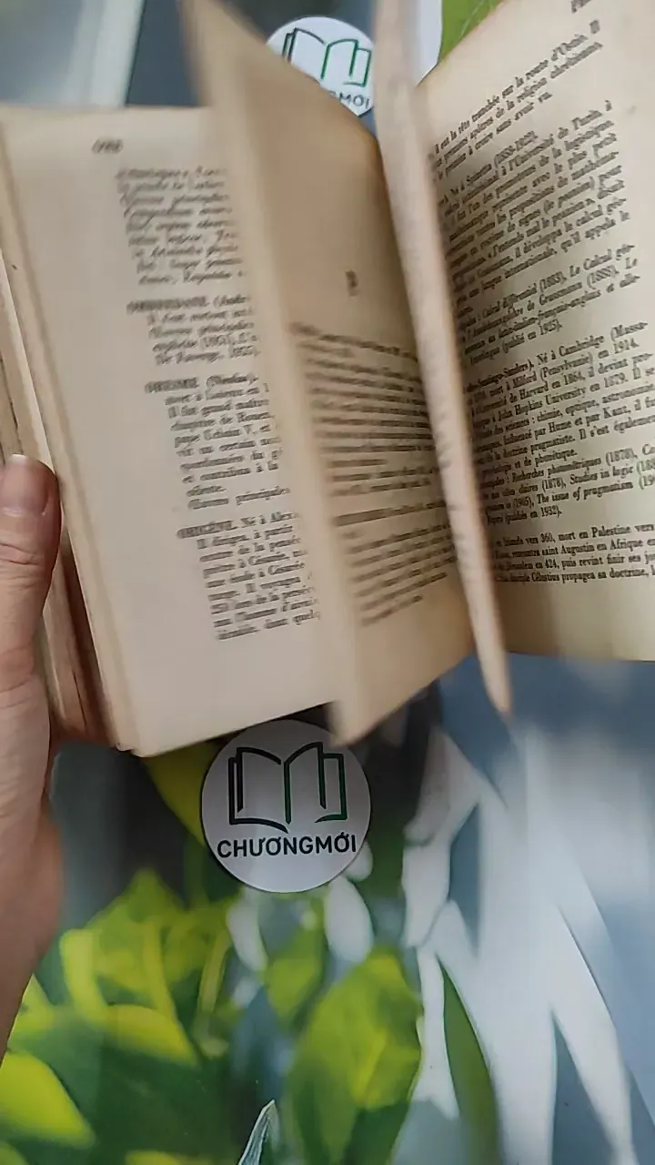 [MIỄN PHÍ BỌC SÁCH] [XƯA] Dictionnaire Illustré des Philosophes (1962) 754501